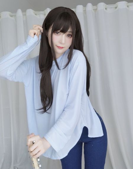欧美性感女装春季_4K高清完整版播放